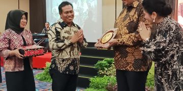 Plh. Sekprov Hadiri Acara Pisah Sambut Kajati Malut