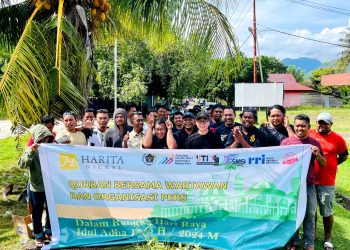 Harita Nickel Bersama Wartawan di Ternate Gelar Pemotongan Hewan Qurban