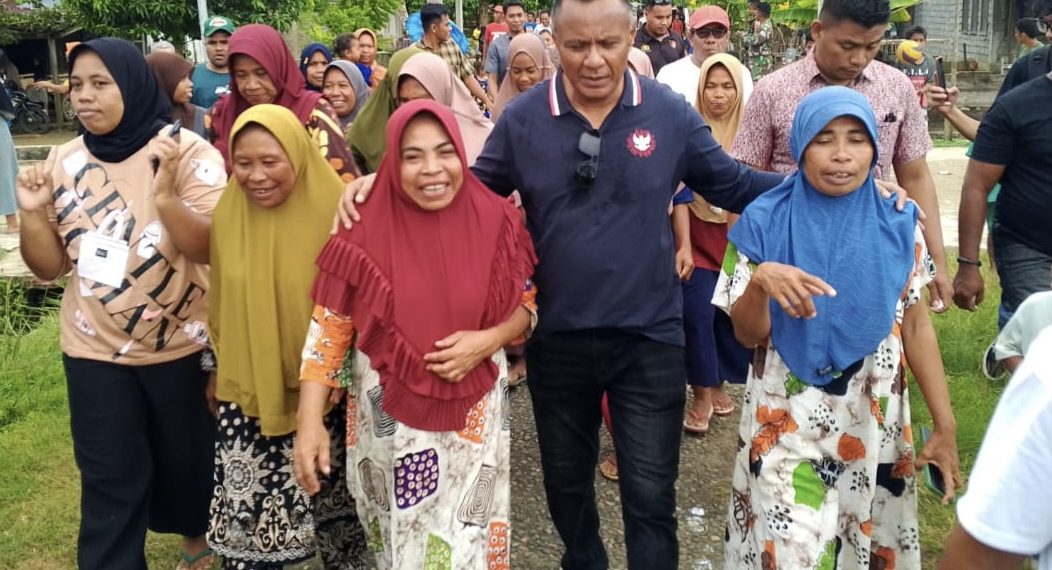 Kampaye Tahap Pertama di Kecamatan Oba Selatan, Masyrakat Siap Menangkan Pasangan MASI-AMAN 