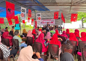 Ratusan Warga Desa Akeguraci Ucapkan Ikrar Menangkan MASIH AMAN Di Pilkada Tikep 