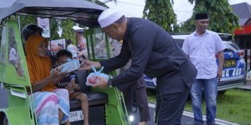 Buka Puasa Bersama di Polresta Tidore, Walikota-Wakil Walikota Bersama Forkopimda Bagi Takjil ke Masyarakat