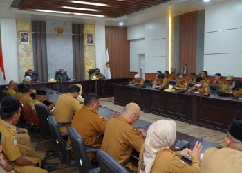 Walikota dan Wakil Walikota Tikep Gelar Rapat Bersama Camat dan Lurah Se-Kota Tidore