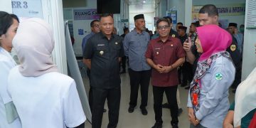 Walikota dan Wakil Walikota Tinjau Langsung Kondisi Lima Puskesmas di Pulau Tidore