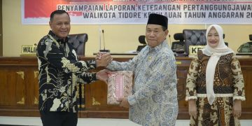 Wali Kota Tidore Kepulauan Sampaikan LKPJ Tahun Anggaran 2024 ke DPRD