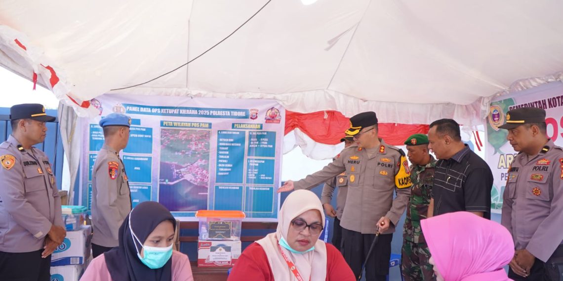 Jelang Hari Raya Idul Fitri, Walikota Tidore Bersama Kapolresta Tinjau Pos Pelayanan Terpadu Operasi Ketupat 