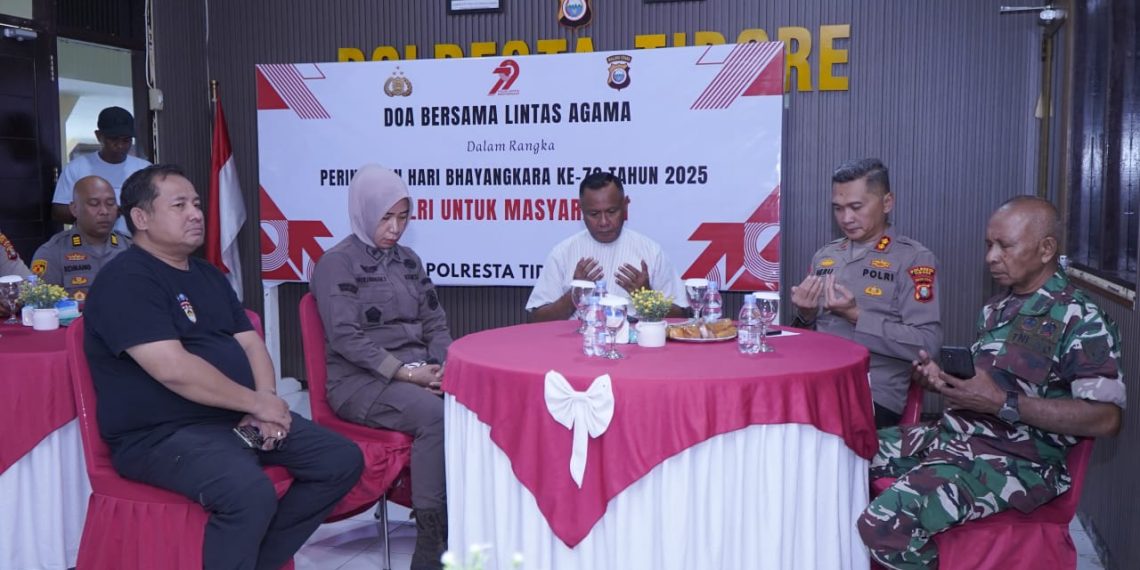 Hadiri Doa Bersama Lintas Agama Peringati Hari Bayangkara ke 79, Ini Harapan Walikota Tidore Muhammad Sinen 