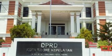 10 Anggota DPRD Kota Tidore Kepulauan Tidak Hadir di Paripurna RPJMD 2025-2029