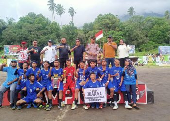 Turnament Sepak Bola Gawang Sedang Gambaru Akesaragi CUP I Tahun 2025 Resmi Ditutup Walikota dan Walikota