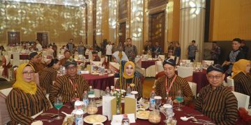 Wakil Walikota Tikep Ahmad Laiman Didampingi Ketua 1 TP PKK Hadiri Gala Dinner Rakernas JKPI di Yogyakarta