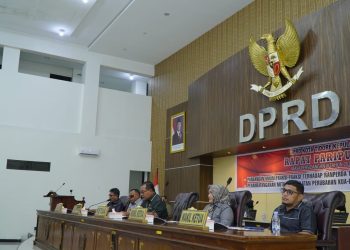 DPRD Tidore Sampaikan Pandangan Umum Fraksi Atas Ranperda RPJMD Tahun 2025-2029