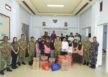 Komando Gabungan Wilayah III Berbagi Kasih di Maluku Utara