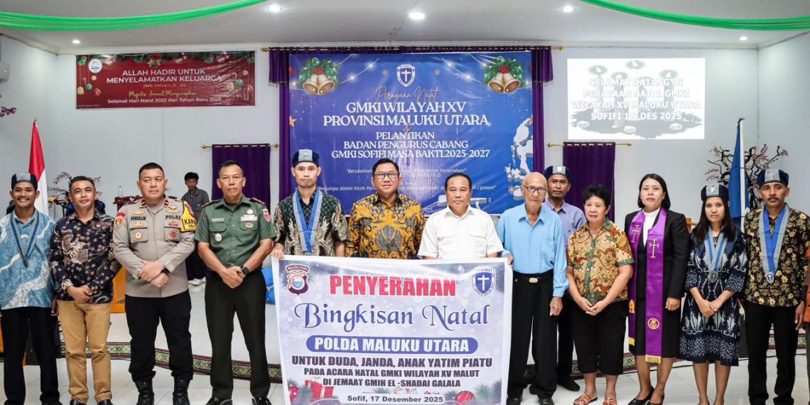 Waka Polda Malut Hadiri Pelantikan Badan Pengurus Cabang GMKI Sofifi dan Pembagian Sembako
