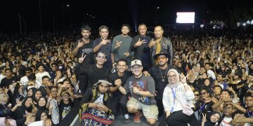 Konser K3BI di Lokasi Lokal Fest 2025 di Tonton Ribuan Warga Tidore