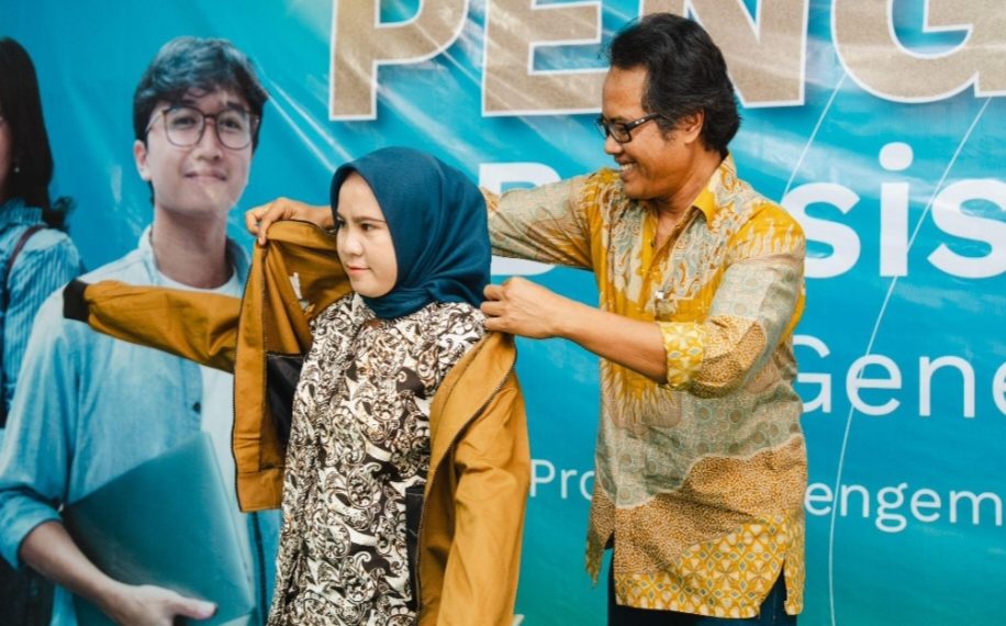 100 Mahasiswa Pulau Obi Peroleh Beasiswa Kuliah dari Harita Nickel