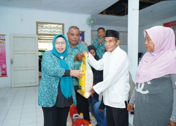 Gandeng Baznas, TP PKK dan DWP Tidore Ringankan Beban Warga Sambut Bulan Suci