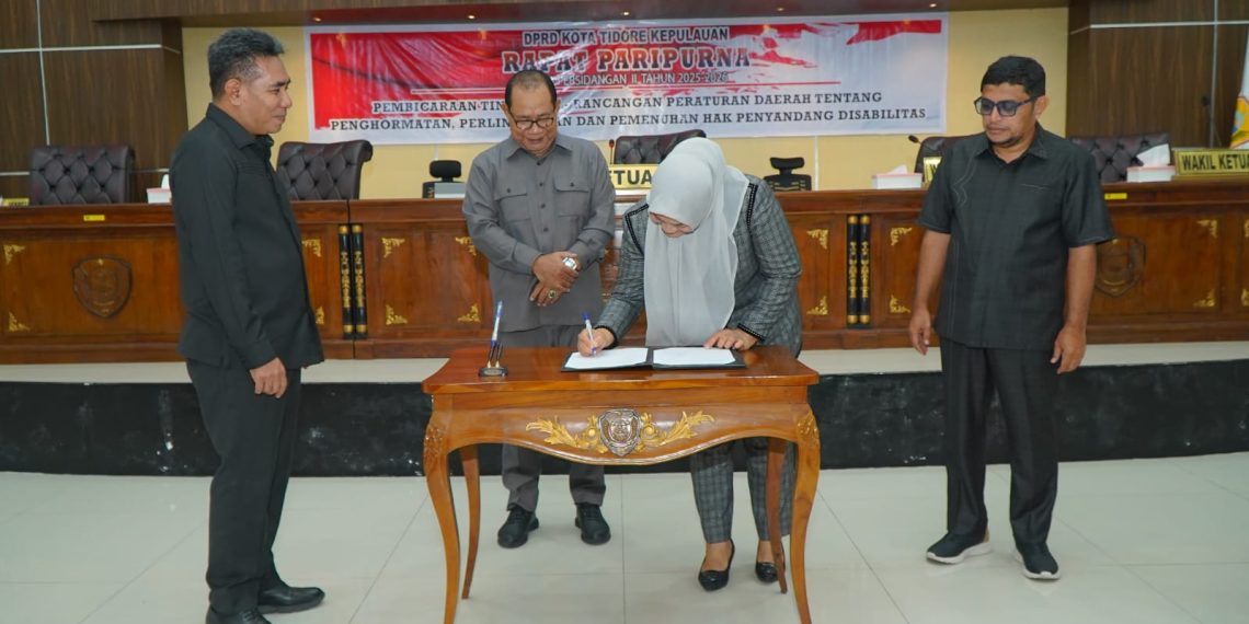 Wujudkan Kota Inklusif, Pemkot dan DPRD Tidore Sahkan Perda Disabilitas
