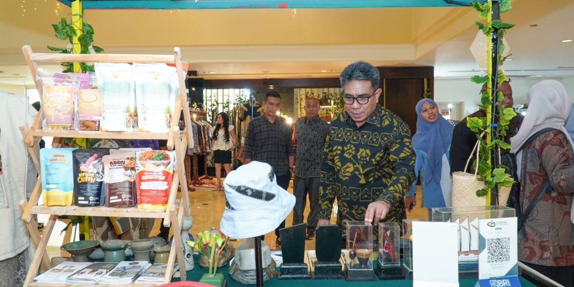 Promosi Wisata Tidore di Jakarta, Wawali Paparkan Kekayaan Rempah hingga Koleksi Kain Puta Dino