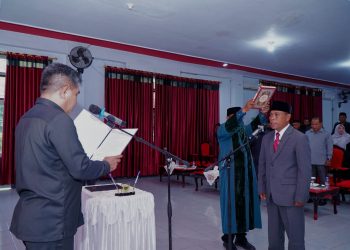 Abubakar Nurdin Resmi Jabat Direktur Perumda Ake Mayora, Ini Pesan Wawali Ahmad Laiman