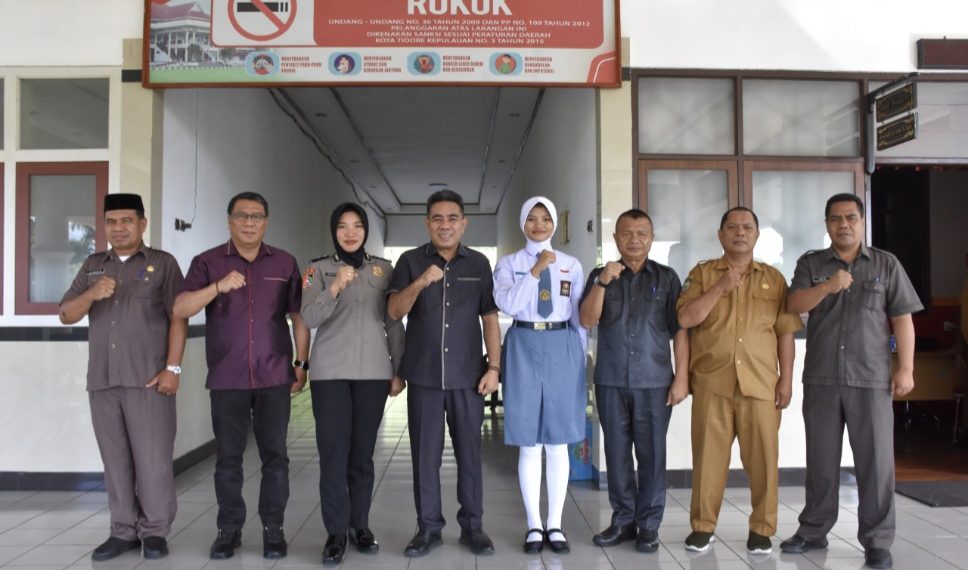 Wakil Wali Kota Tidore Lepas Mardathila A. Putri ke Paskibraka Nasional 2026