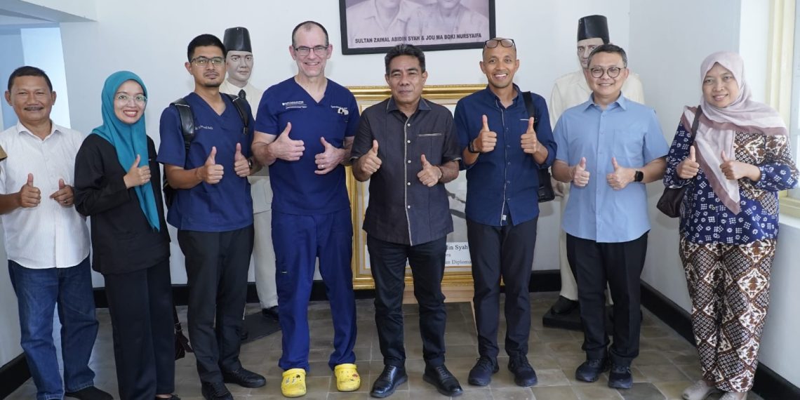 Pemkot Tidore Apresiasi Baksos Operasi Katarak Gratis FK-KMK UGM
