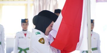 Pasukan Paskibraka Kota Tidore Resmi Dikukuhkan, Ismail Dukomalamao Titipkan Sukseskan HUT RI ke-81