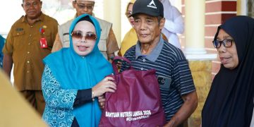 Ketua TP PKK Tidore Apresiasi Penyaluran Paket Nutrisi Lansia Pelangi Senja