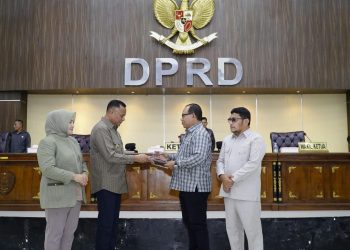 Empat Fraksi DPRD Tidore Kepulauan Setujui Ranperda APBD Perubahan 2026
