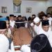 Penghormatan Terakhir bagi Peletak Dasar Pembangunan Tidore, Wali Kota Muhammad Sinen Lepas Jenazah Achmad Mahifa