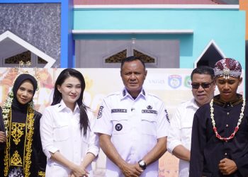 Kunker ke Tidore, Gubernur Maluku Utara Apresiasi Sumpah Pemuda Mandiri dan Tinjau Infrastruktur Bersama Menteri PU